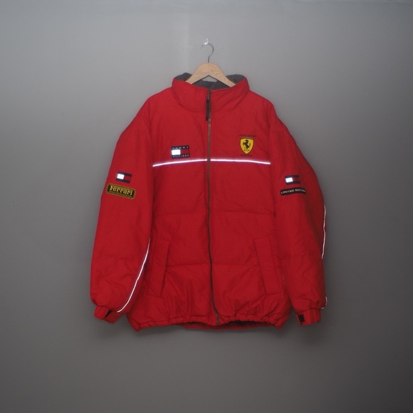 Limited Edition 90’s Ferrari x Tommy Hilfiger puff jacket - Picture 1 of 6